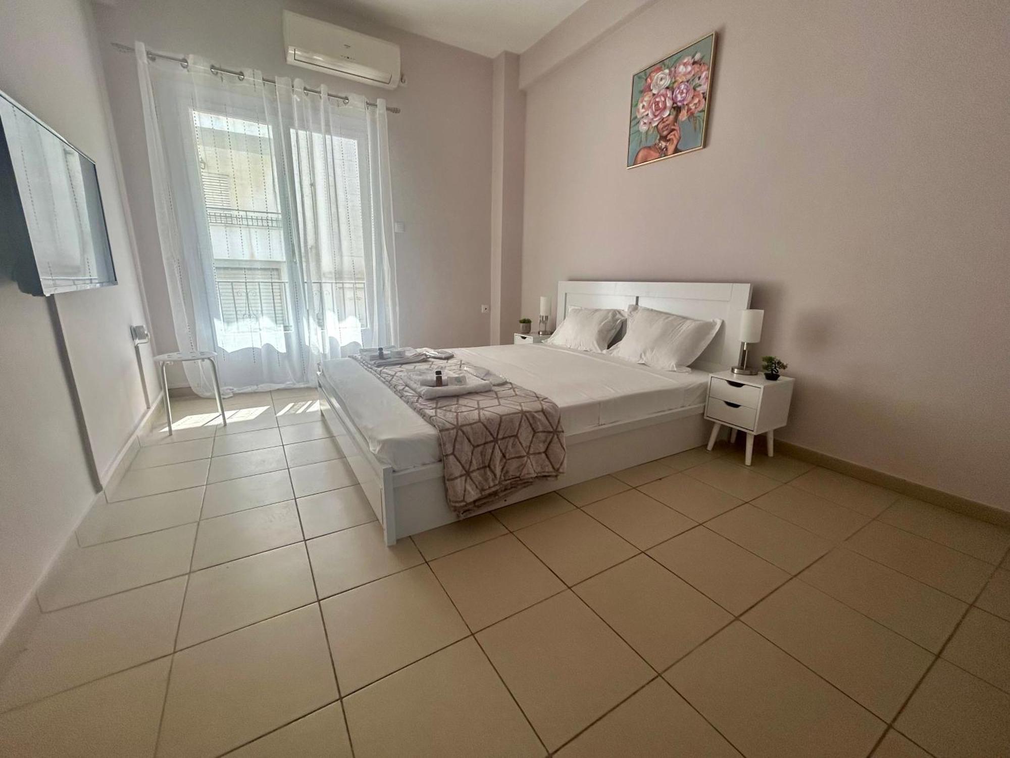 Aktis Apartment 3 Near Airport Artemida  Exteriér fotografie